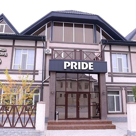 Pride Hotel Тараз Екстер'єр фото