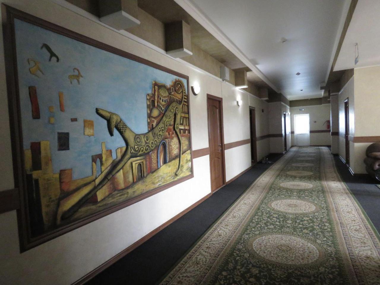 Pride Hotel Тараз Екстер'єр фото