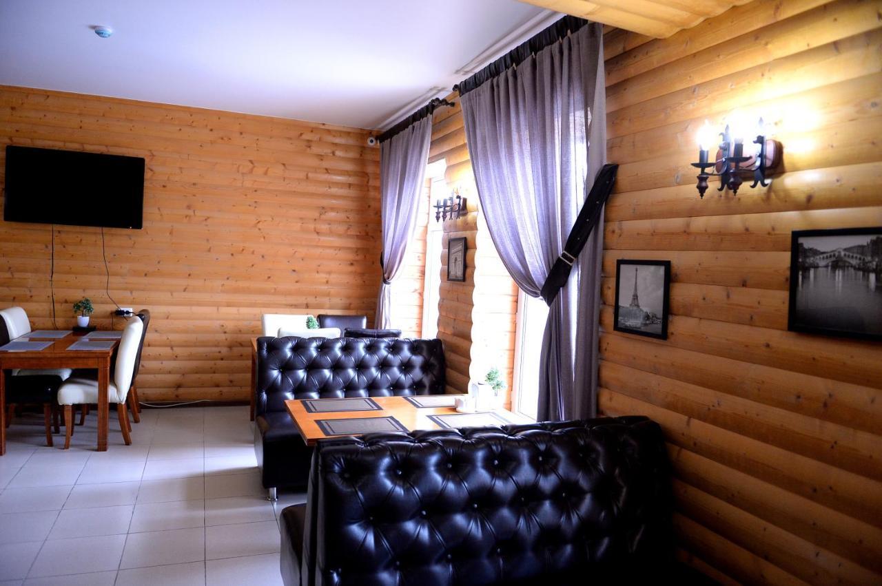 Pride Hotel Тараз Екстер'єр фото