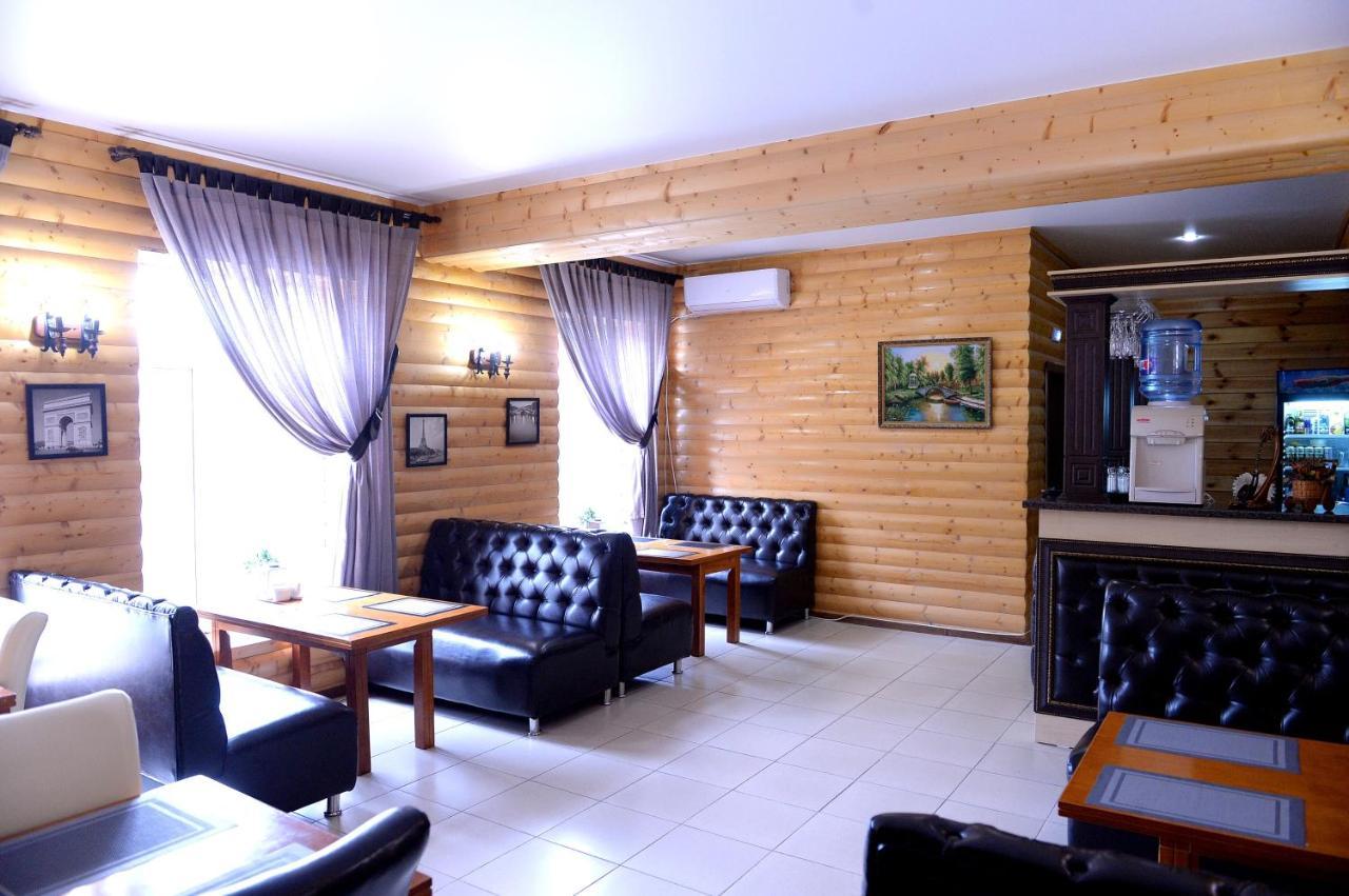 Pride Hotel Тараз Екстер'єр фото